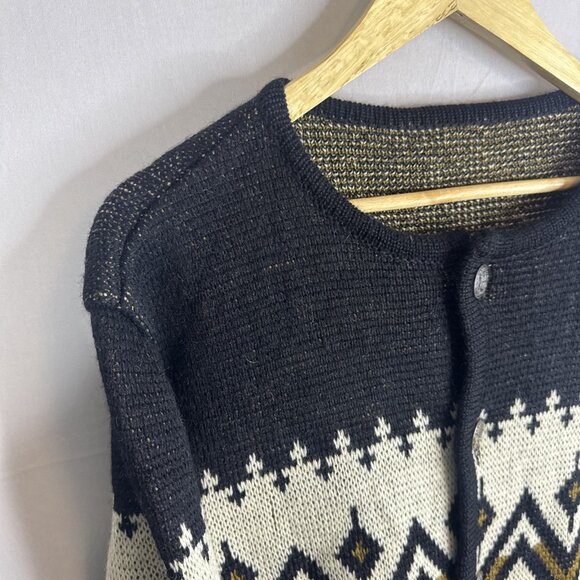 Vintage Bavarian Geometric Knit Cardigan Sweater Men M Crest Buttons Icelandic - Picture 3 of 6